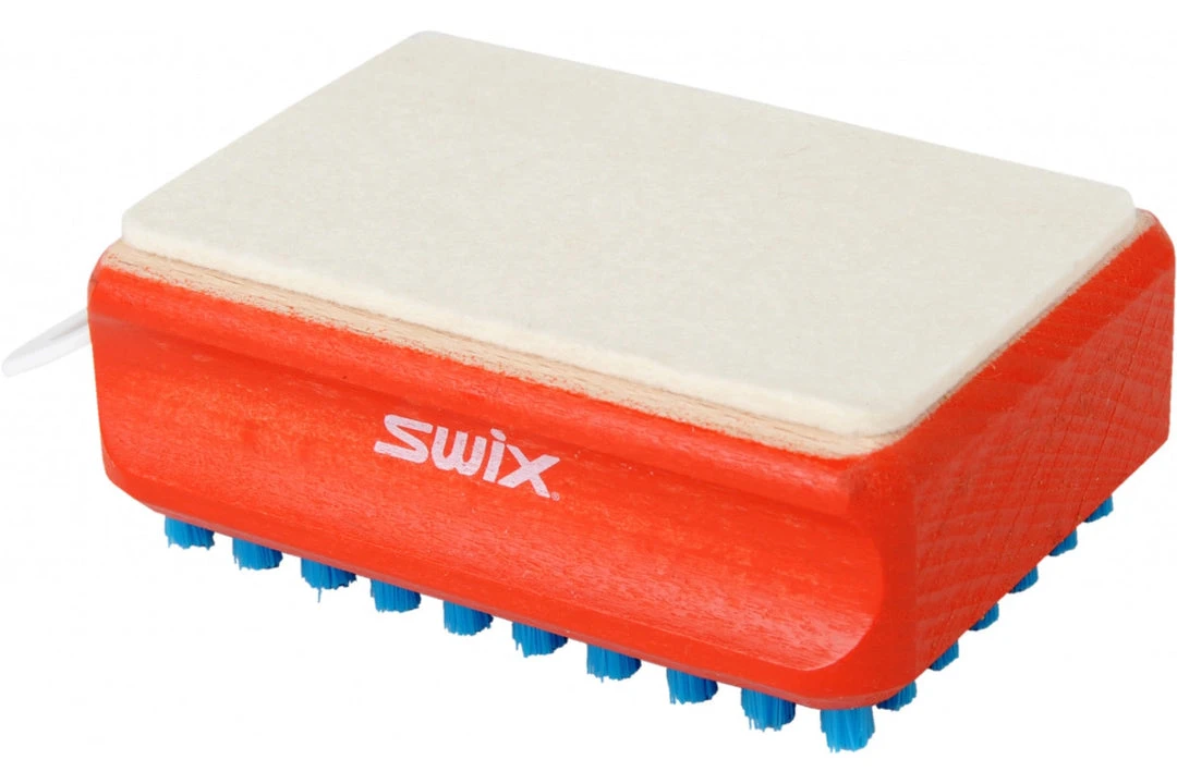 Swix Sport Swix Combi F4 Felt/Nylon Brush Winter 2018 3 Swix Sport Swix Combi F4 Felt/Nylon Brush Winter 2018