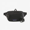Patagonia Ultralight Black Hole® Mini Hip Pack - Spring 2022 1 Patagonia Ultralight Black Hole® Mini Hip Pack - Spring 2022