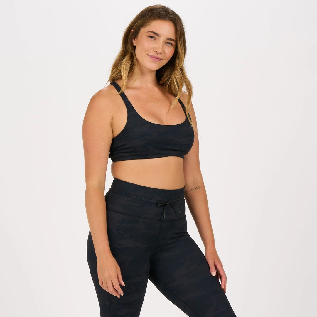 Vuori Women's Yosemite Bra - Spring 2022 3 Vuori Women's Yosemite Bra - Spring 2022