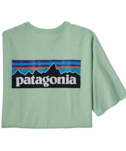 Patagonia Men's P-6 Logo Responsibili-Tee® - Spring 2022 10 Patagonia Men's P-6 Logo Responsibili-Tee® - Spring 2022