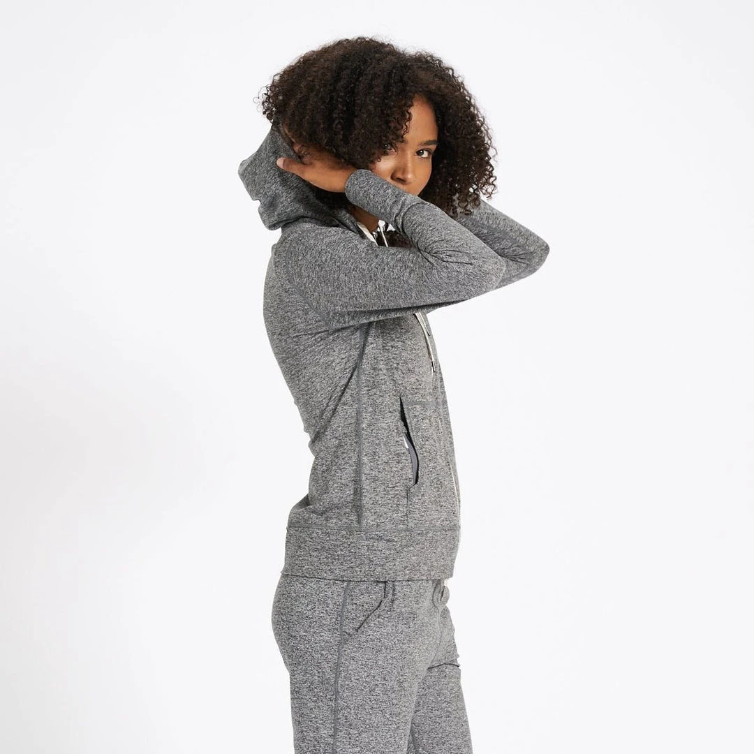 Vuori Women's Halo Performance Hoodie - Winter 2021/2022 4 Vuori Women's Halo Performance Hoodie - Winter 2021/2022